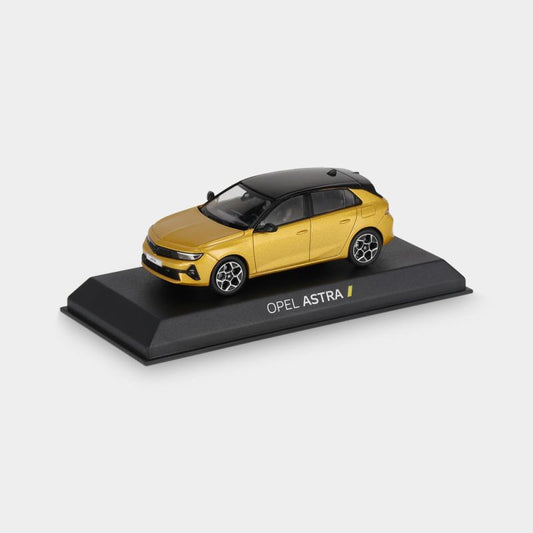 Opel Astra L Lim. Modellauto 1:43 (Kult Gelb)